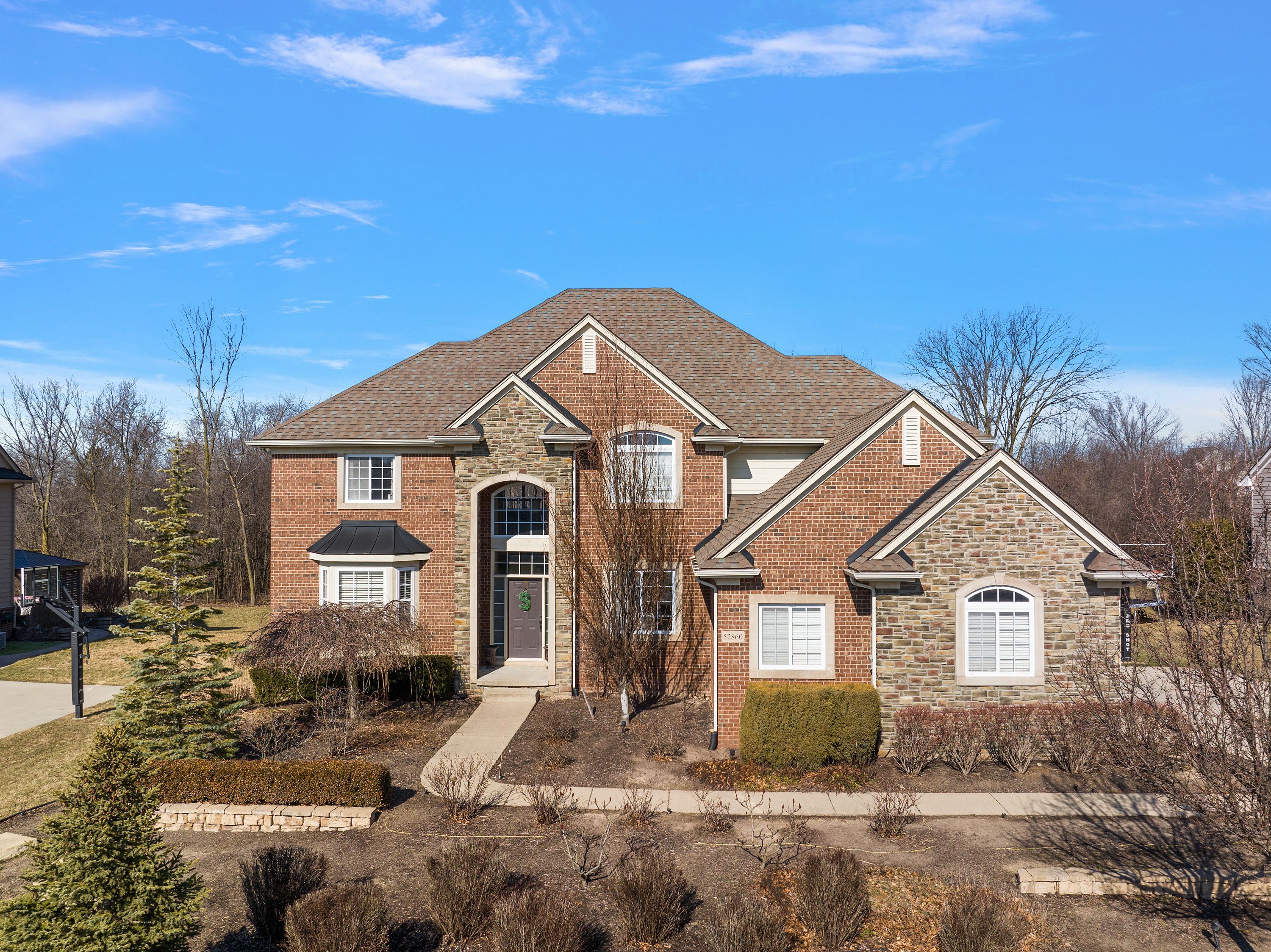 52860 WILLOWBROOK Drive