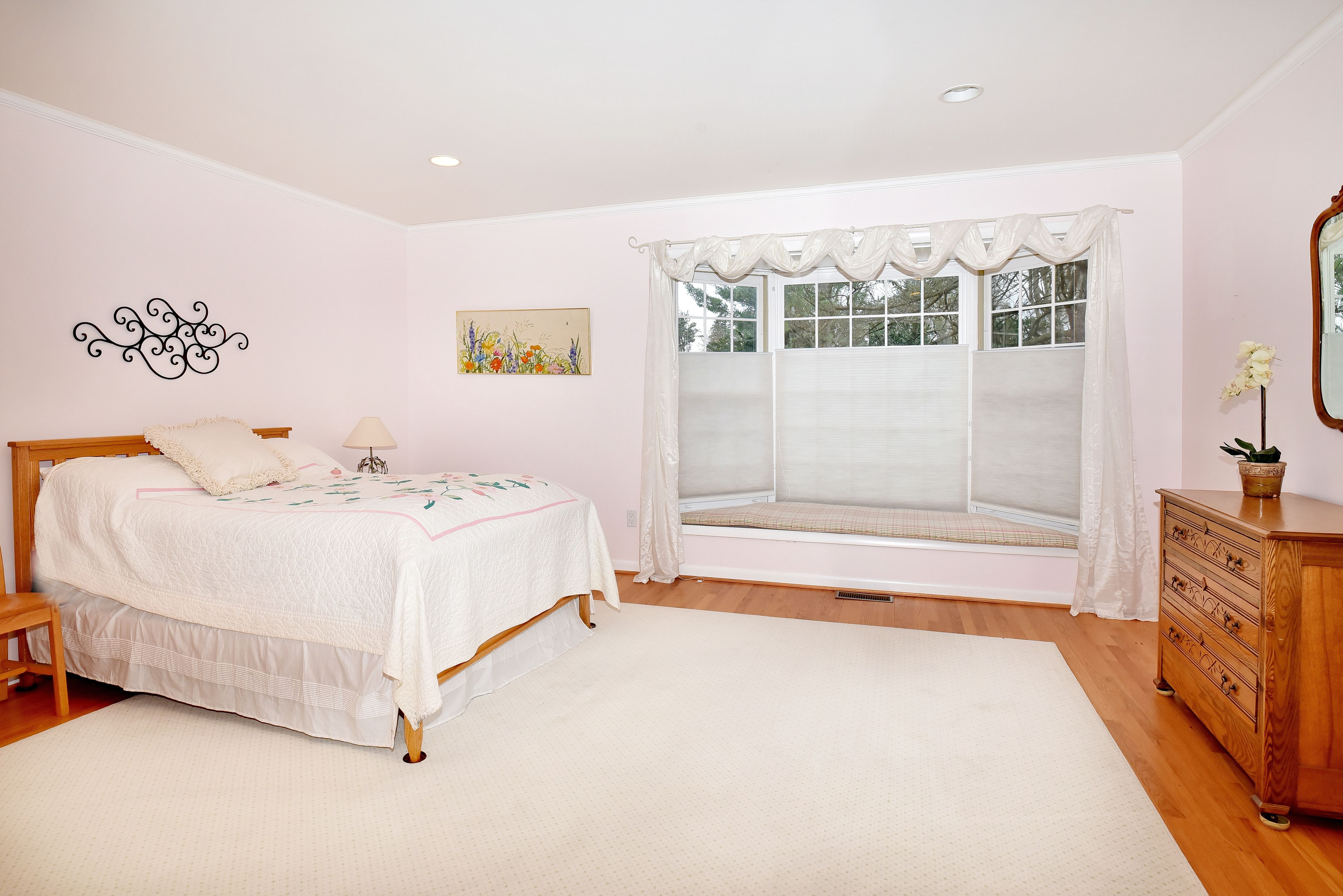 4837 Kew Court