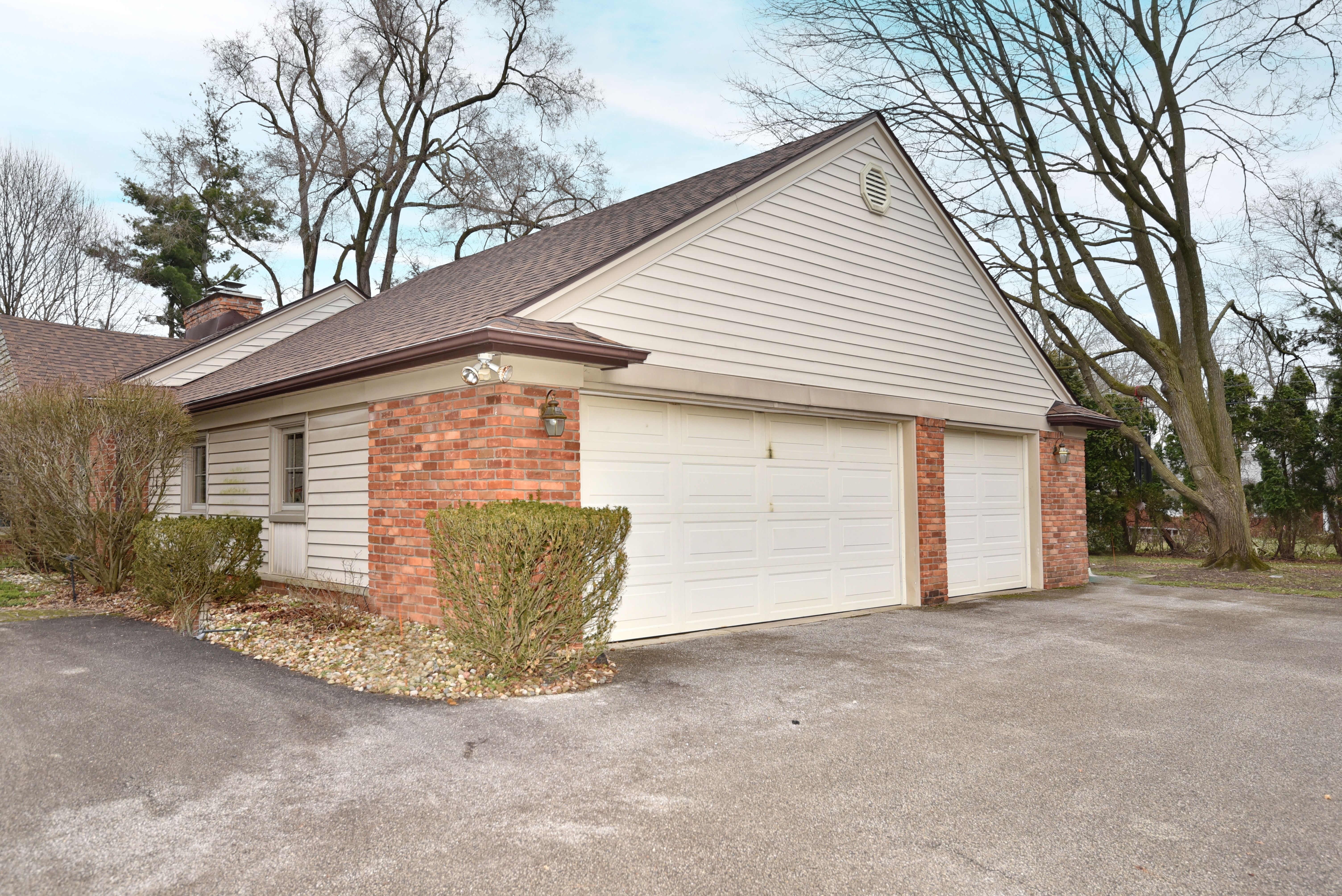 4837 Kew Court