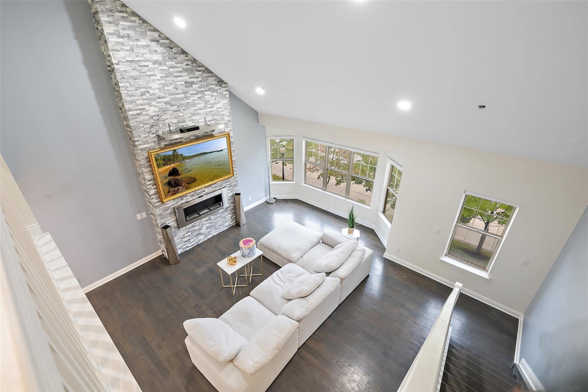 2452 WOODWARD AVE # 6/1