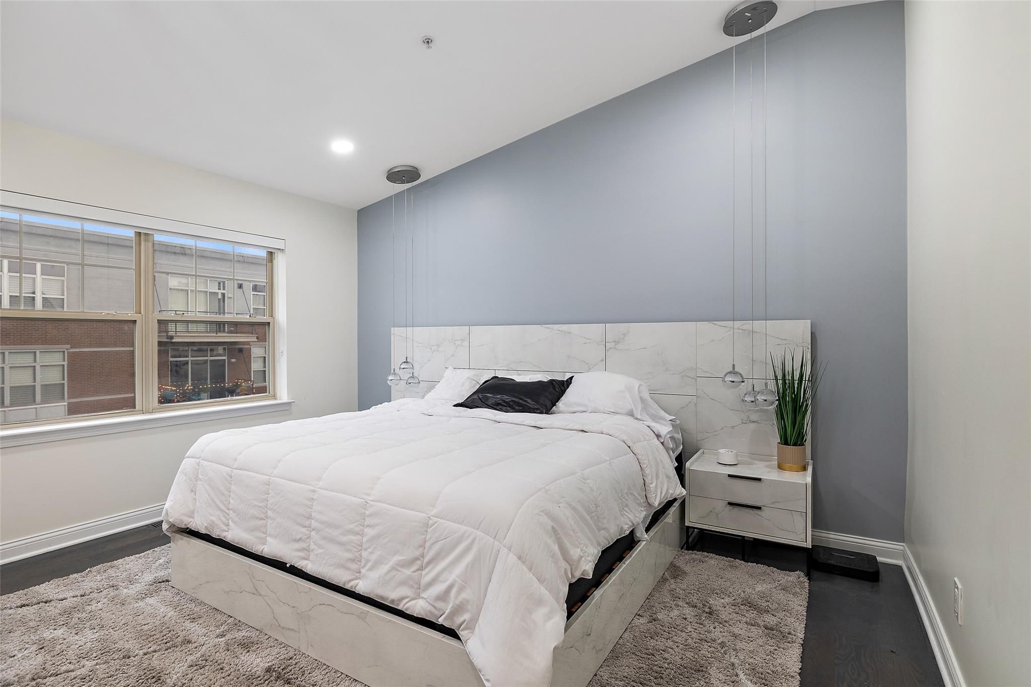 2452 WOODWARD AVE # 6/1