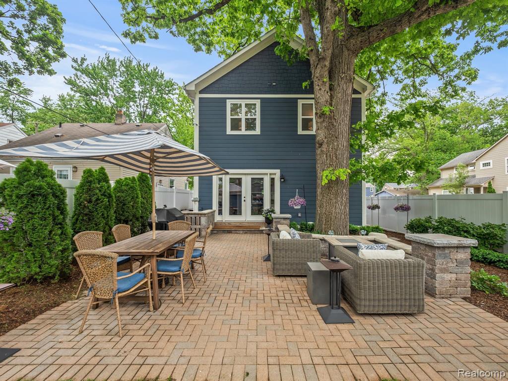 1001 N Blair Avenue