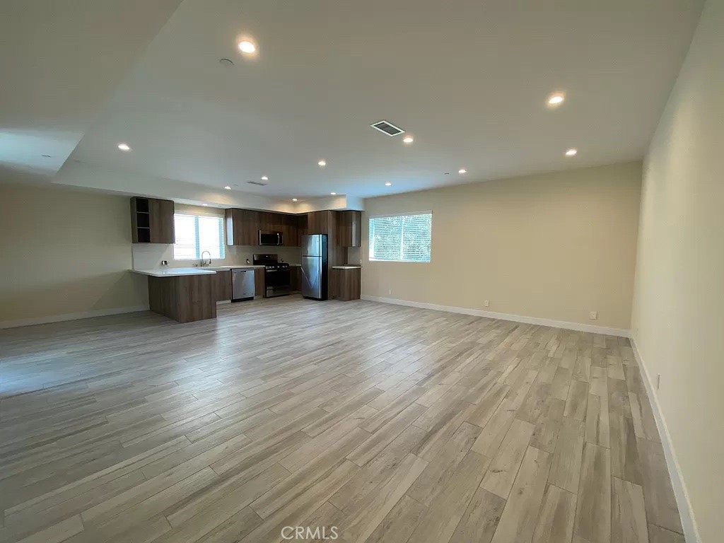 3042 Atwater Avenue 1