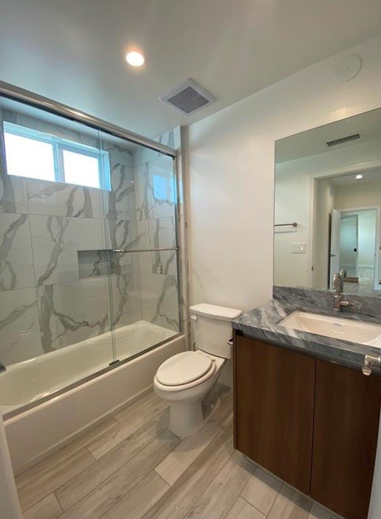 3042 Atwater Avenue 1