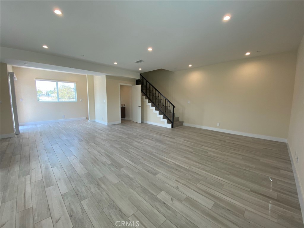 3042 Atwater Avenue 1