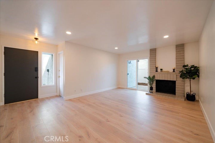 3154 Larwood Drive