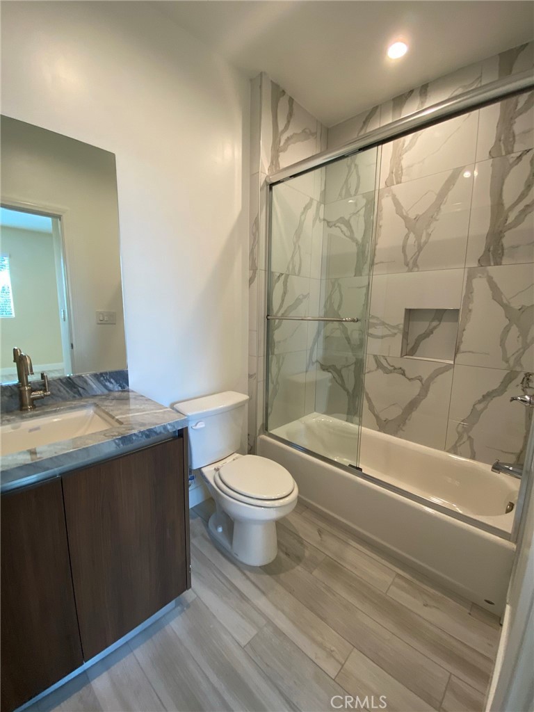 3042 Atwater Avenue 1