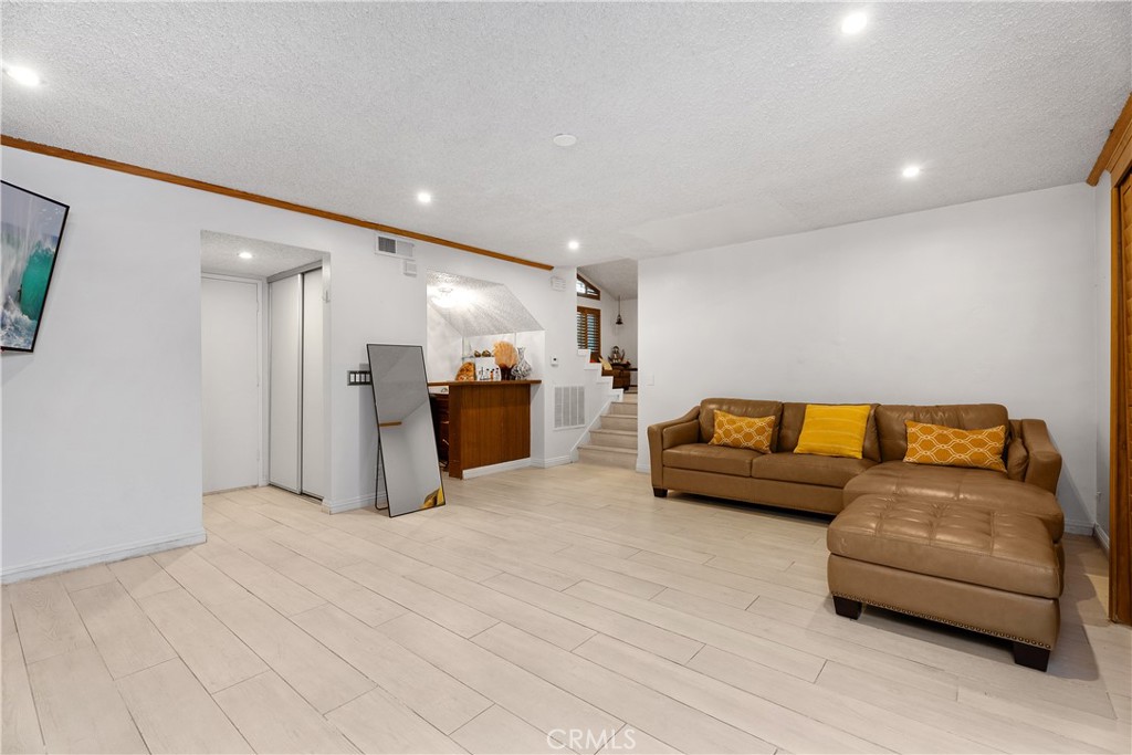 16308 Indian Creek Rd.