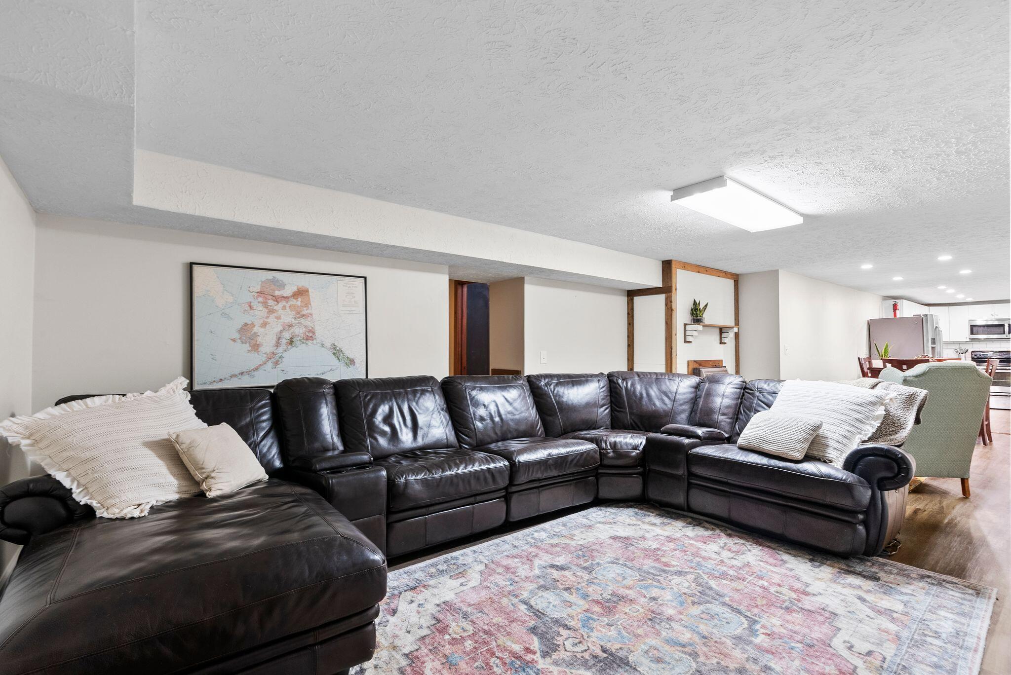 780 North Ridge Road