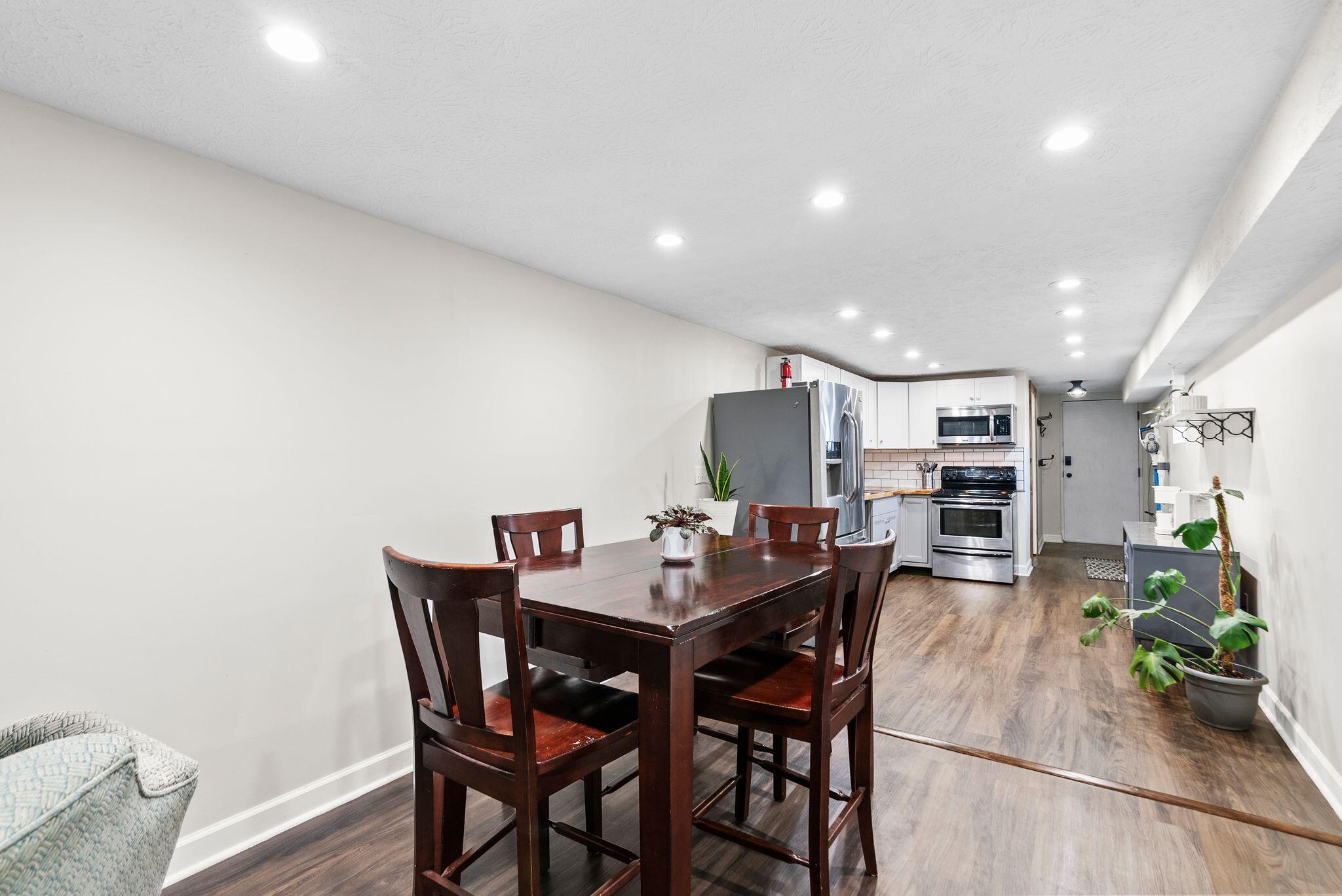 780 North Ridge Road