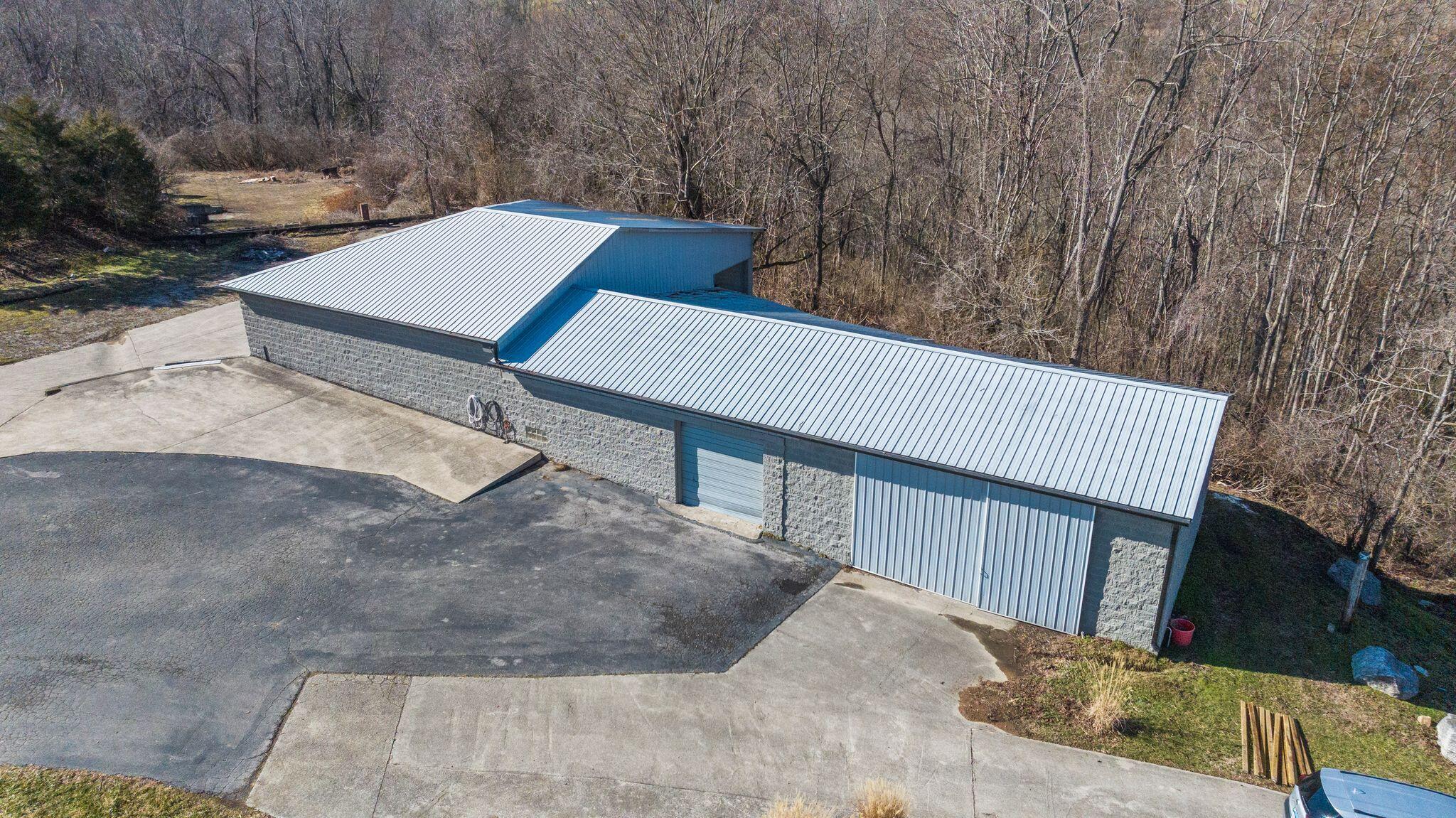 780 North Ridge Road