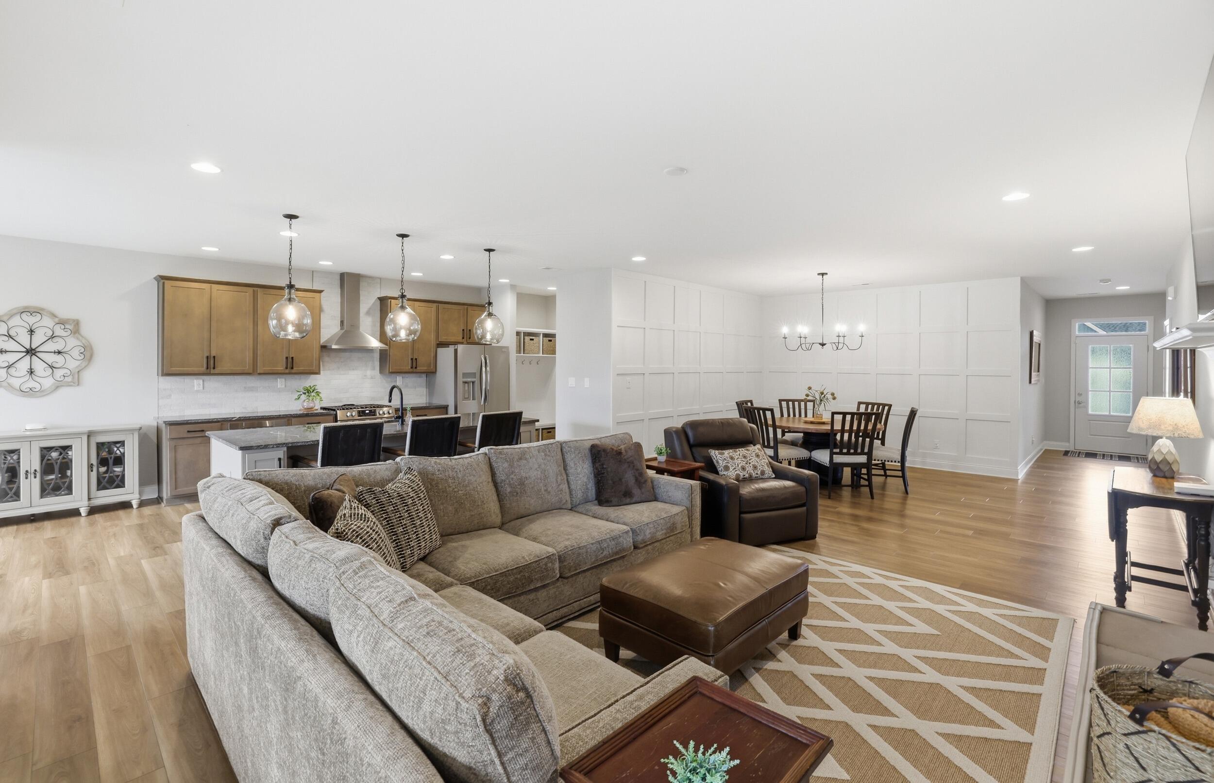 208 Little Leaf Drive