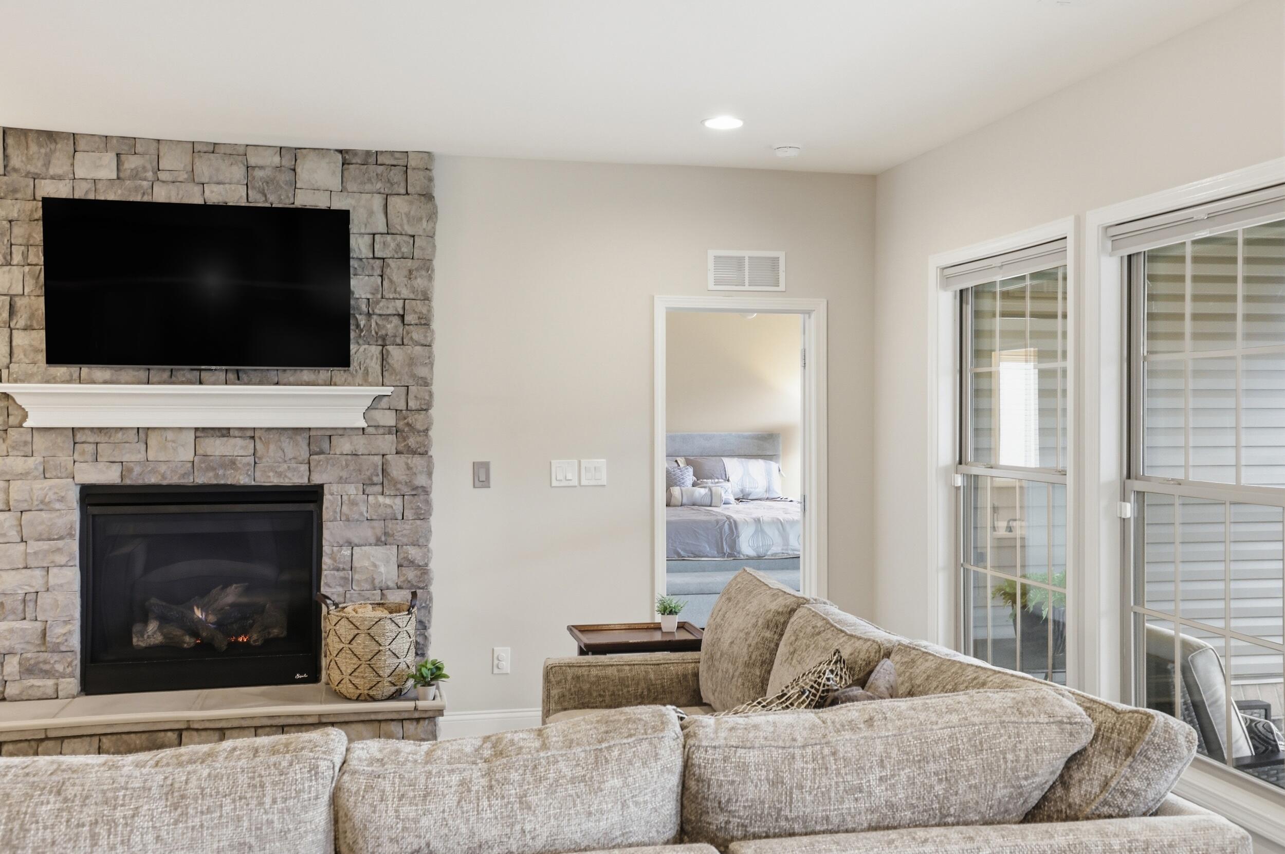 208 Little Leaf Drive