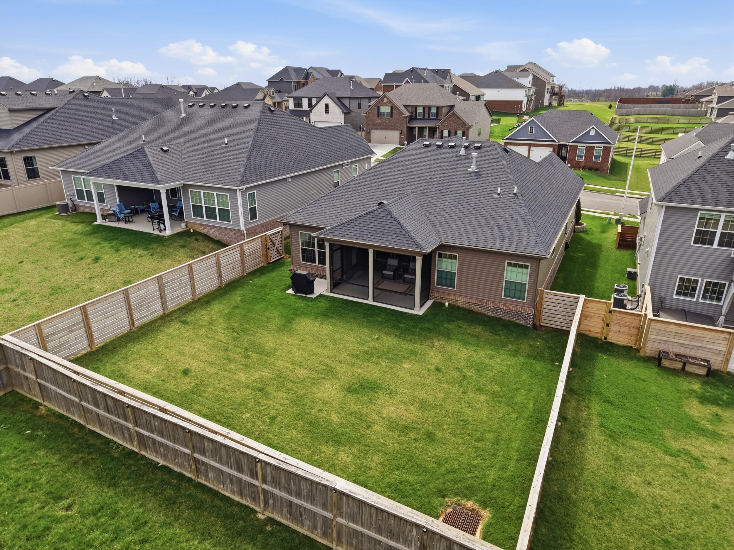 208 Little Leaf Drive