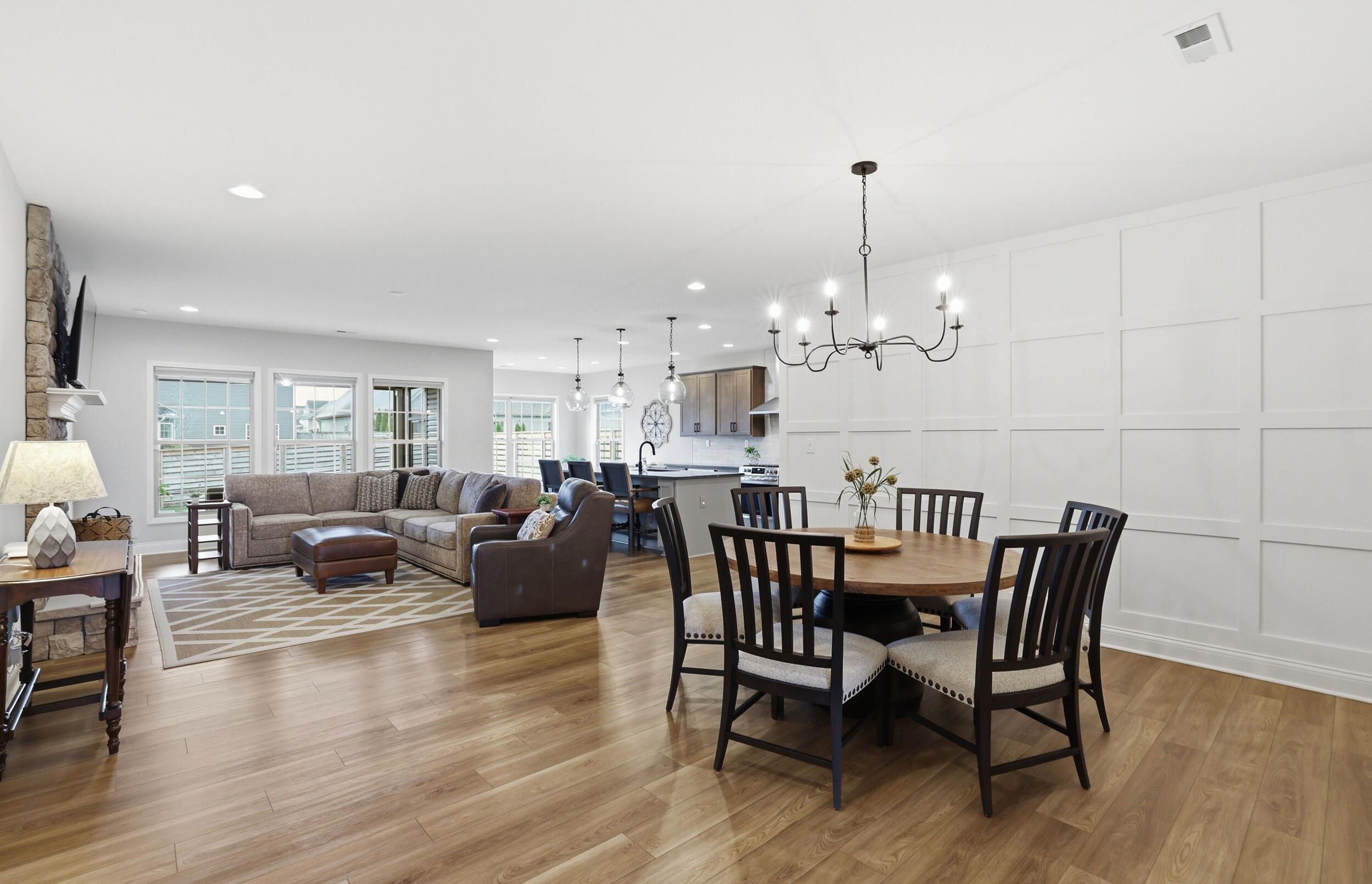 208 Little Leaf Drive