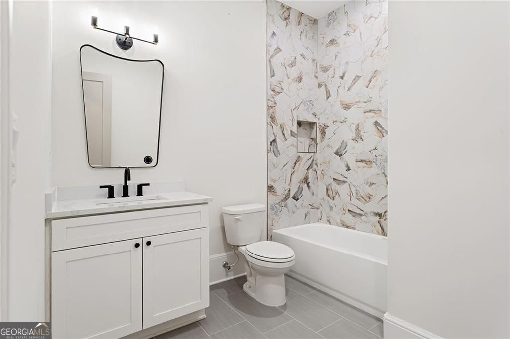 1345 Wesley Parkway NW