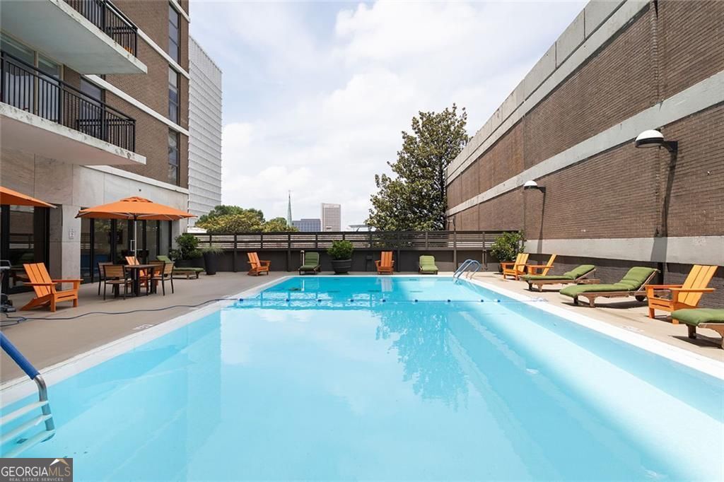 620 Peachtree St NE # 610