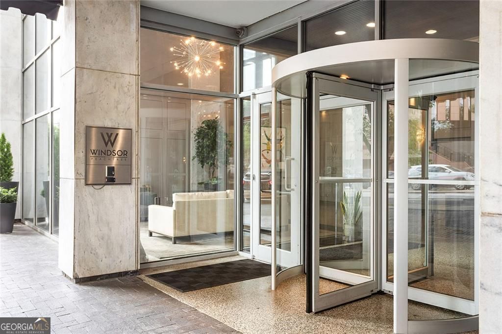 620 Peachtree St NE # 610