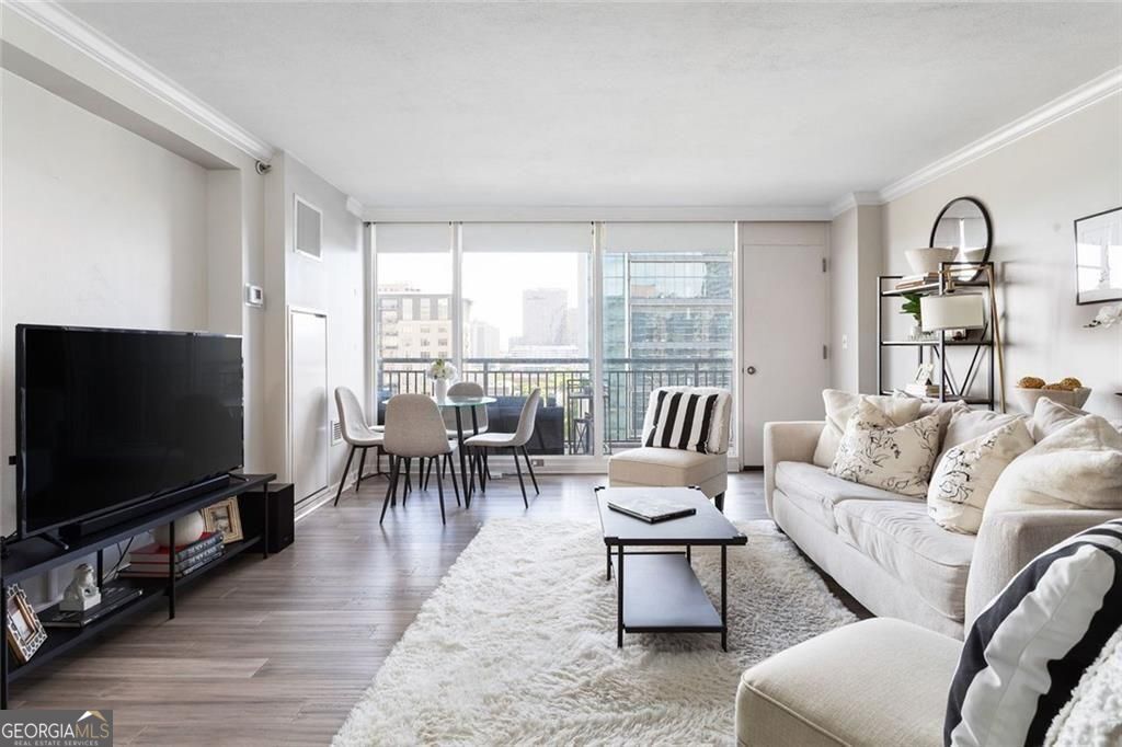 620 Peachtree Street NE # 1505