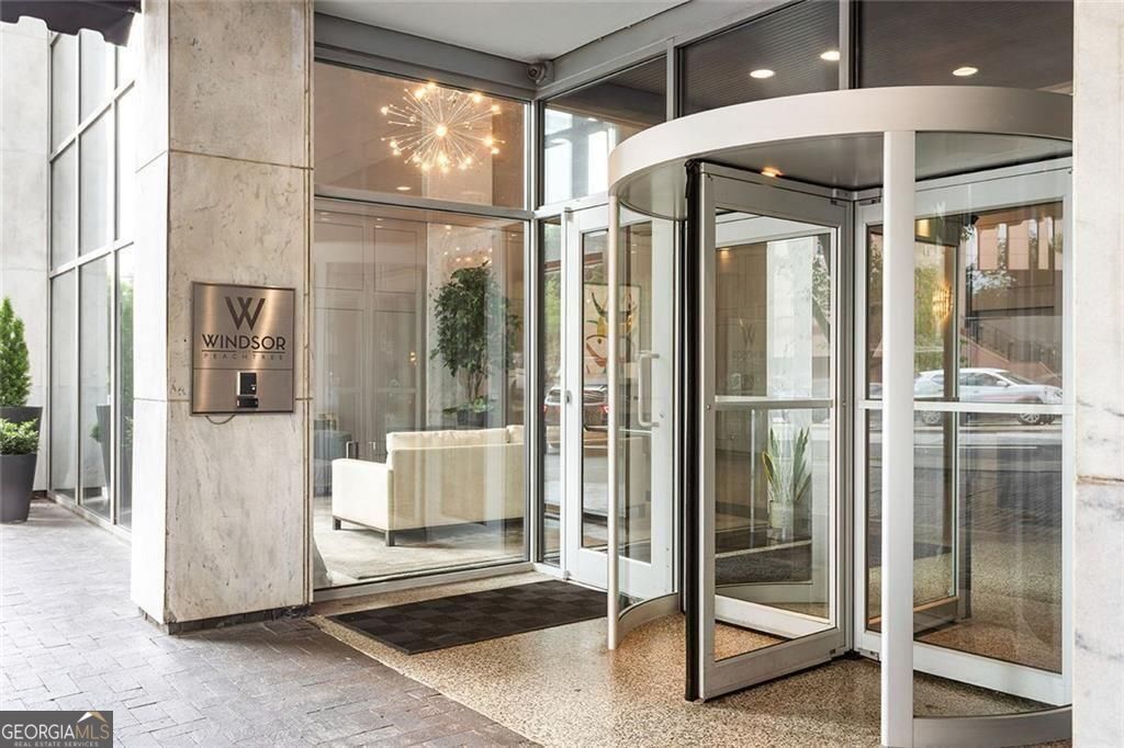620 Peachtree Street NE # 610