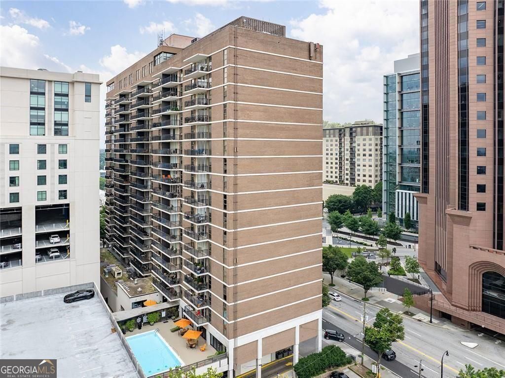 620 Peachtree Street NE # 610