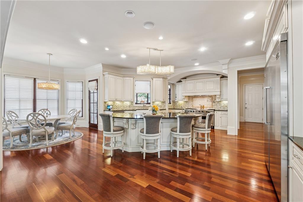 5162 Legends Drive