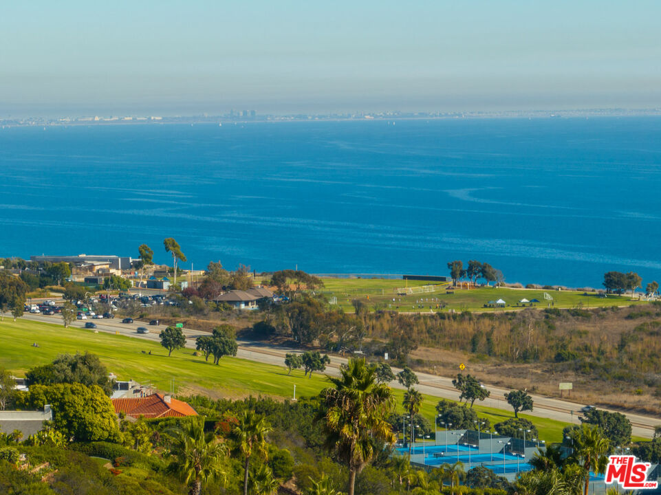 3621 MALIBU COUNTRY DR