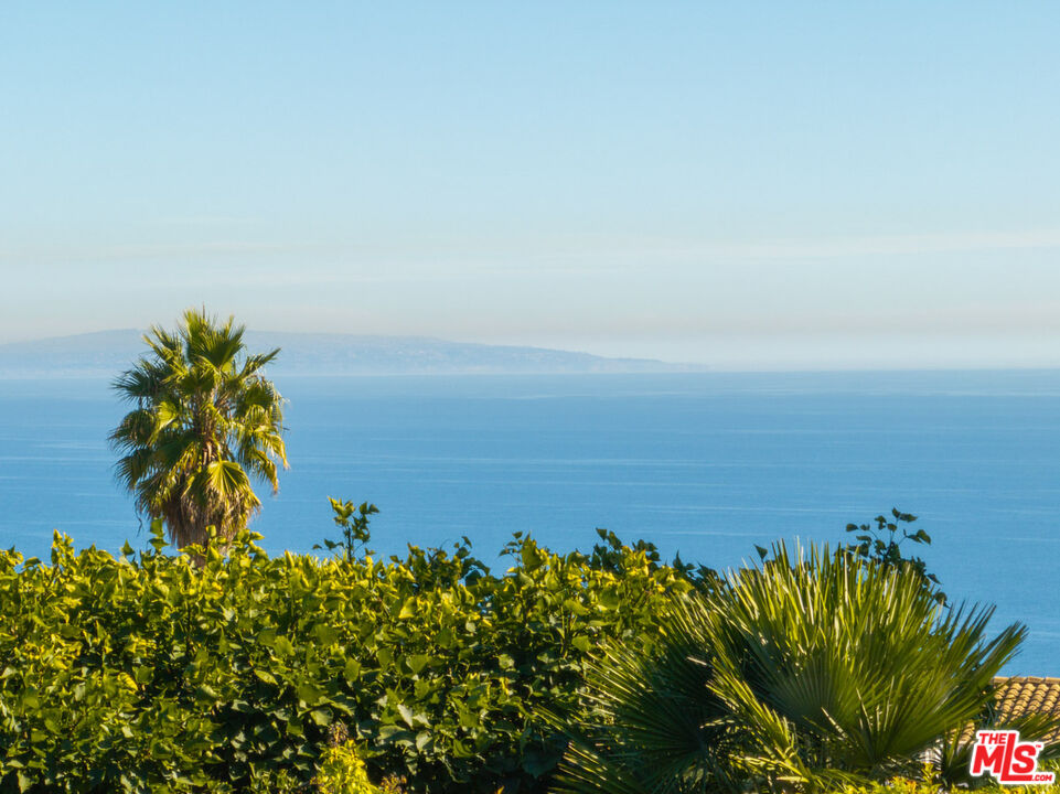 3621 MALIBU COUNTRY DR