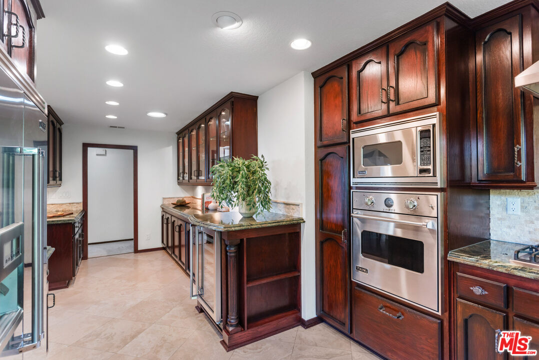 24656 Blue Dane Ln