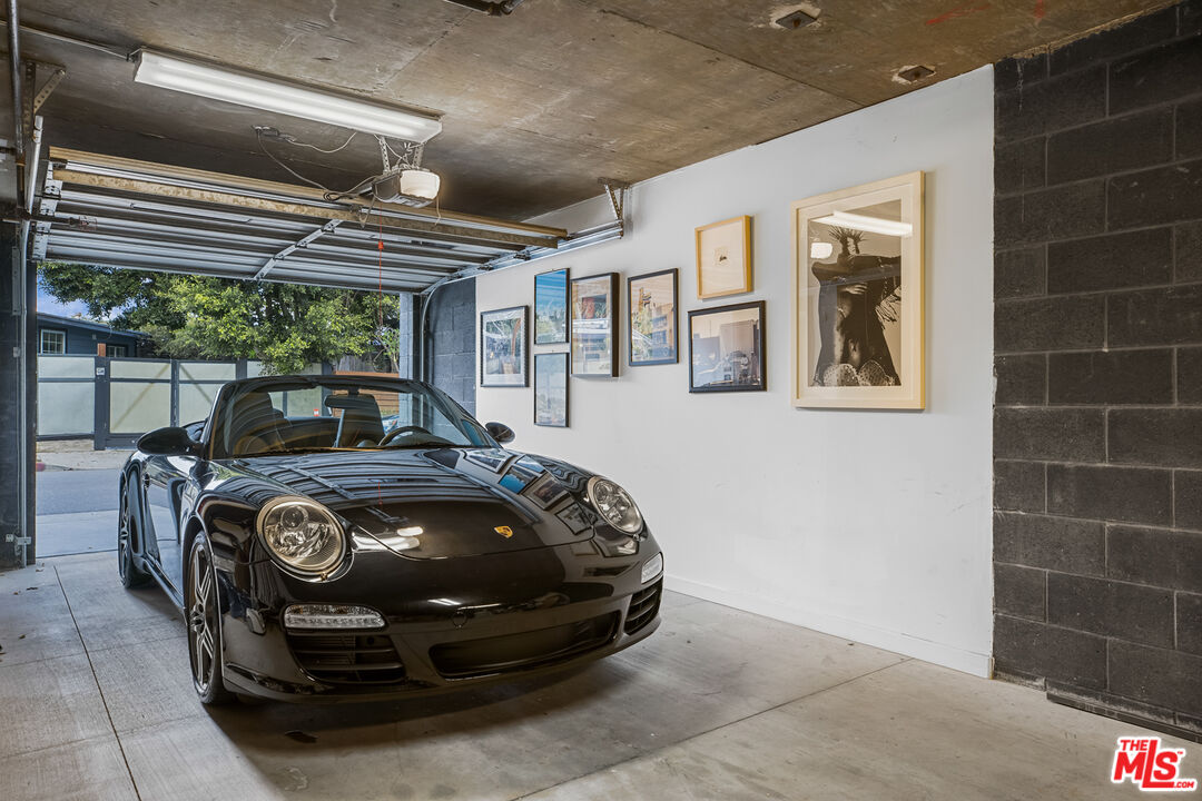 1113 ELECTRIC AVE Unit: 4