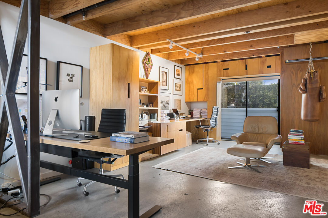 1113 ELECTRIC AVE Unit: 4
