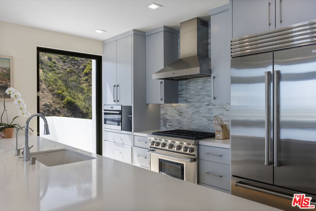 3851 Sweetwater Canyon Dr