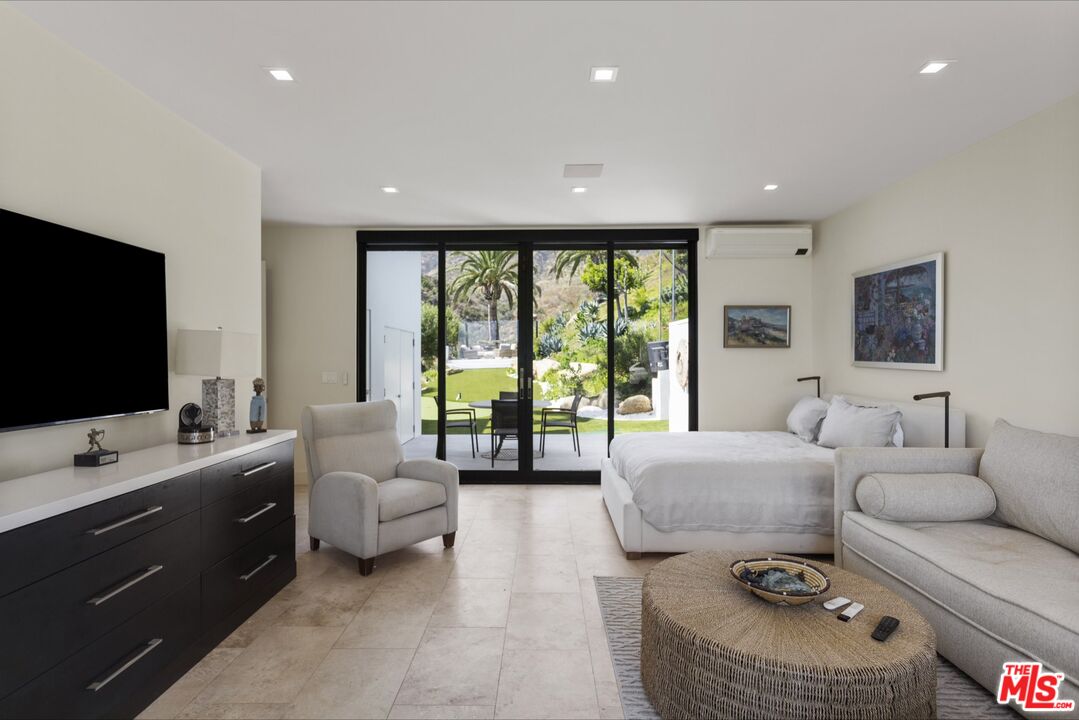 3851 Sweetwater Canyon Dr