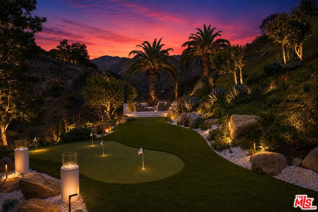 3851 Sweetwater Canyon Dr