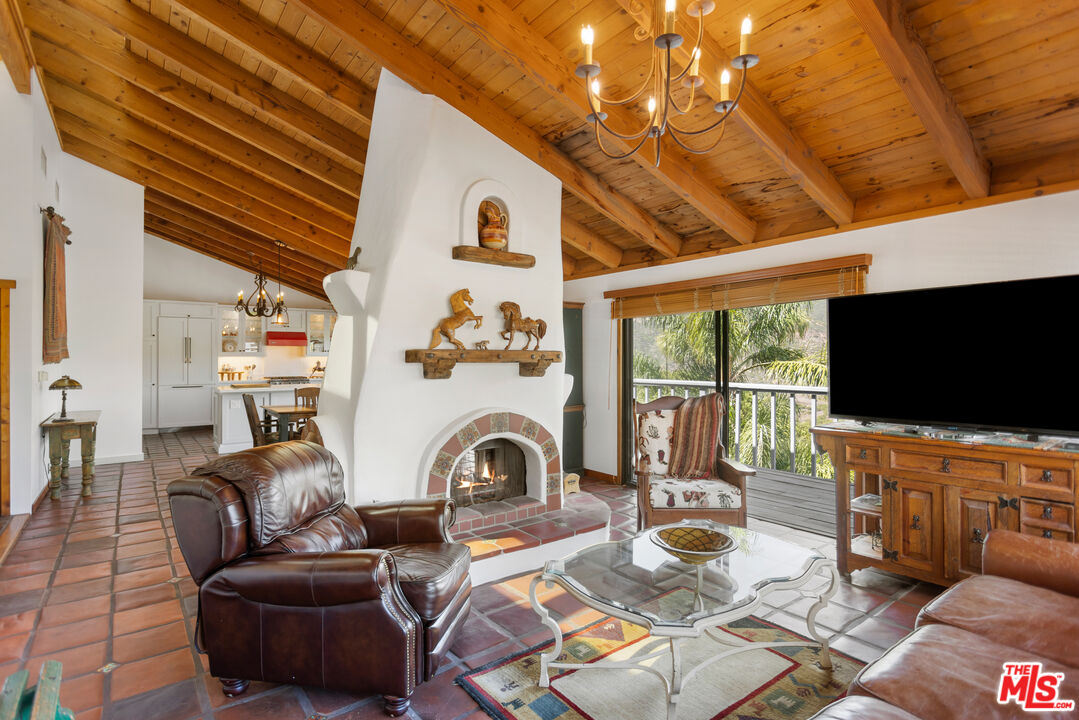 2050 Corral Canyon Rd