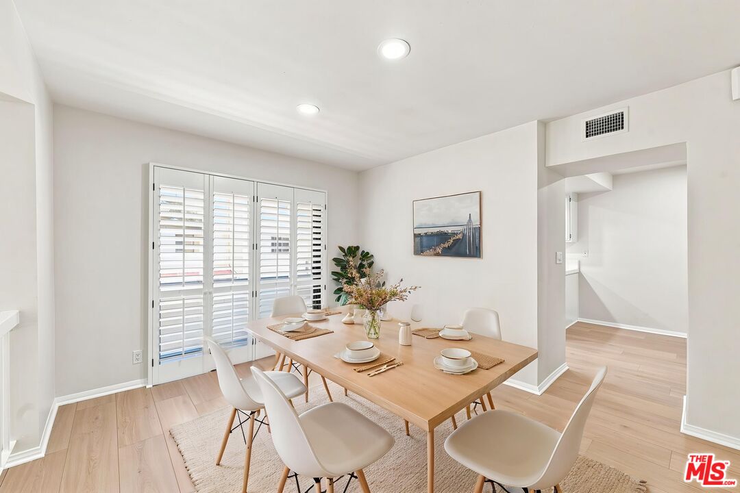 21801 Burbank Blvd Unit: 83