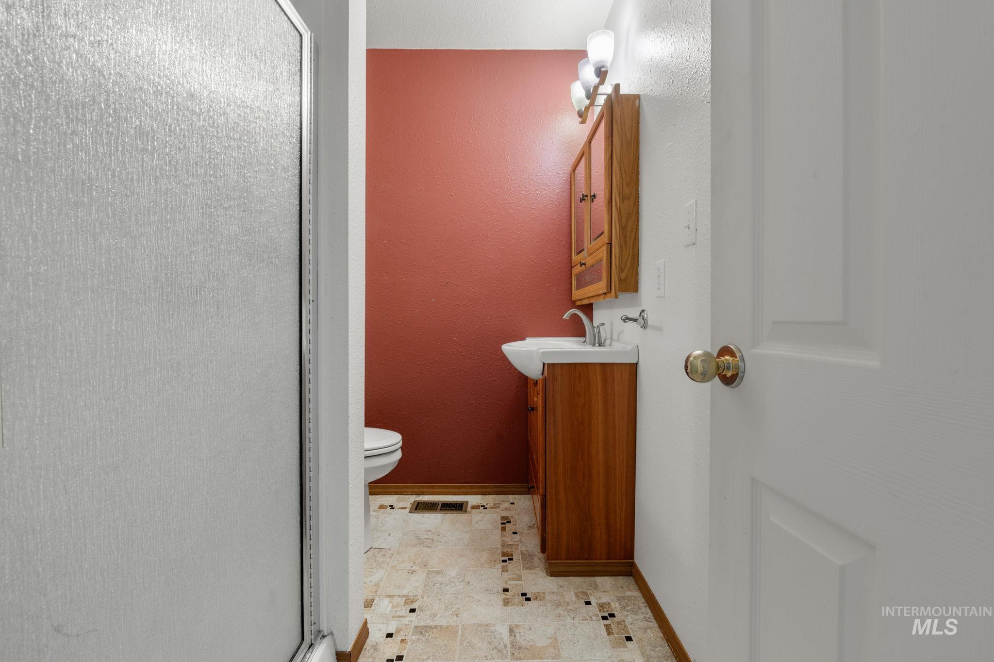 1434 8th Street