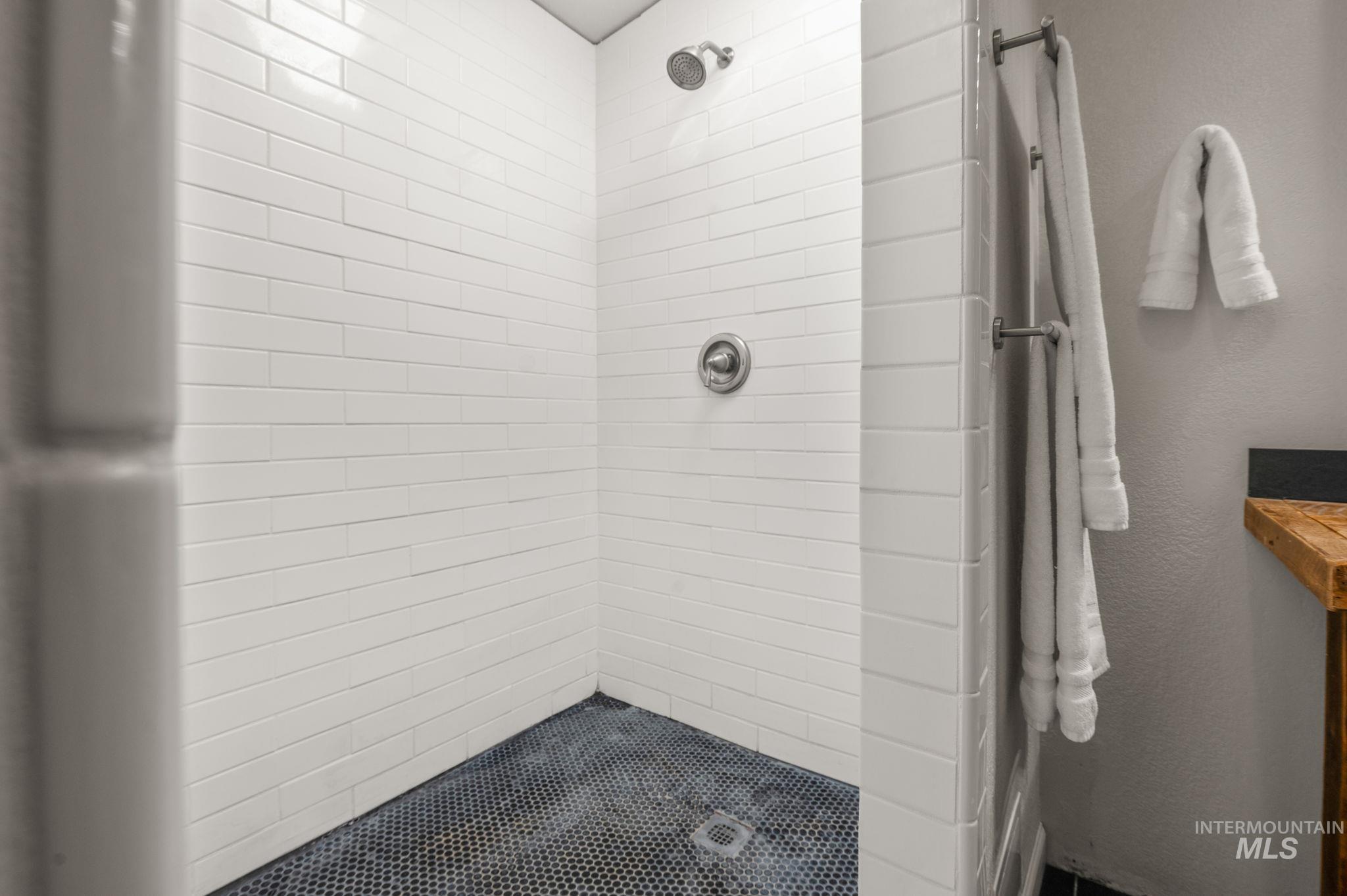 1212 5th Street
