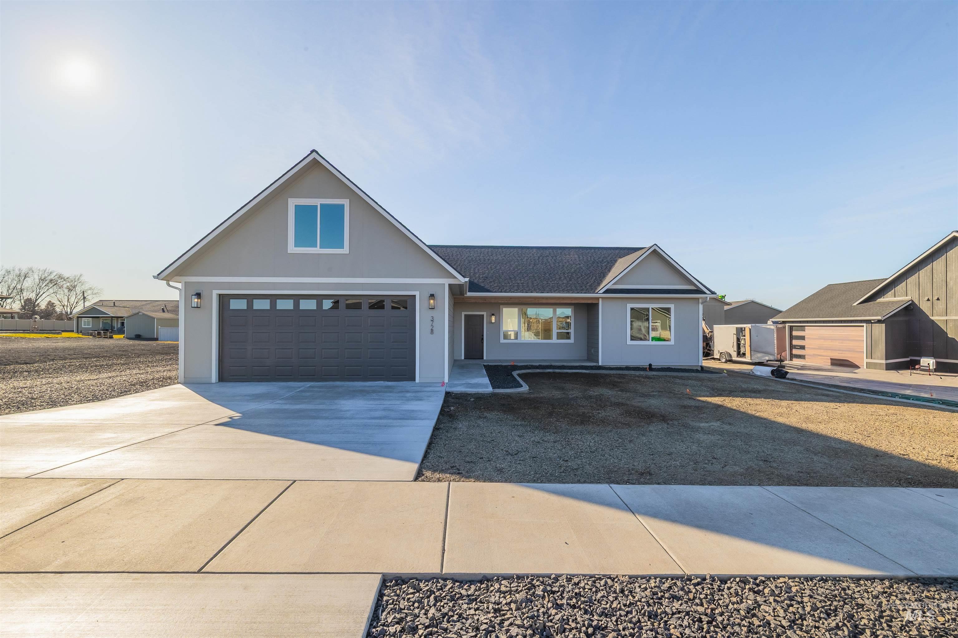 3728 Skyview Drive