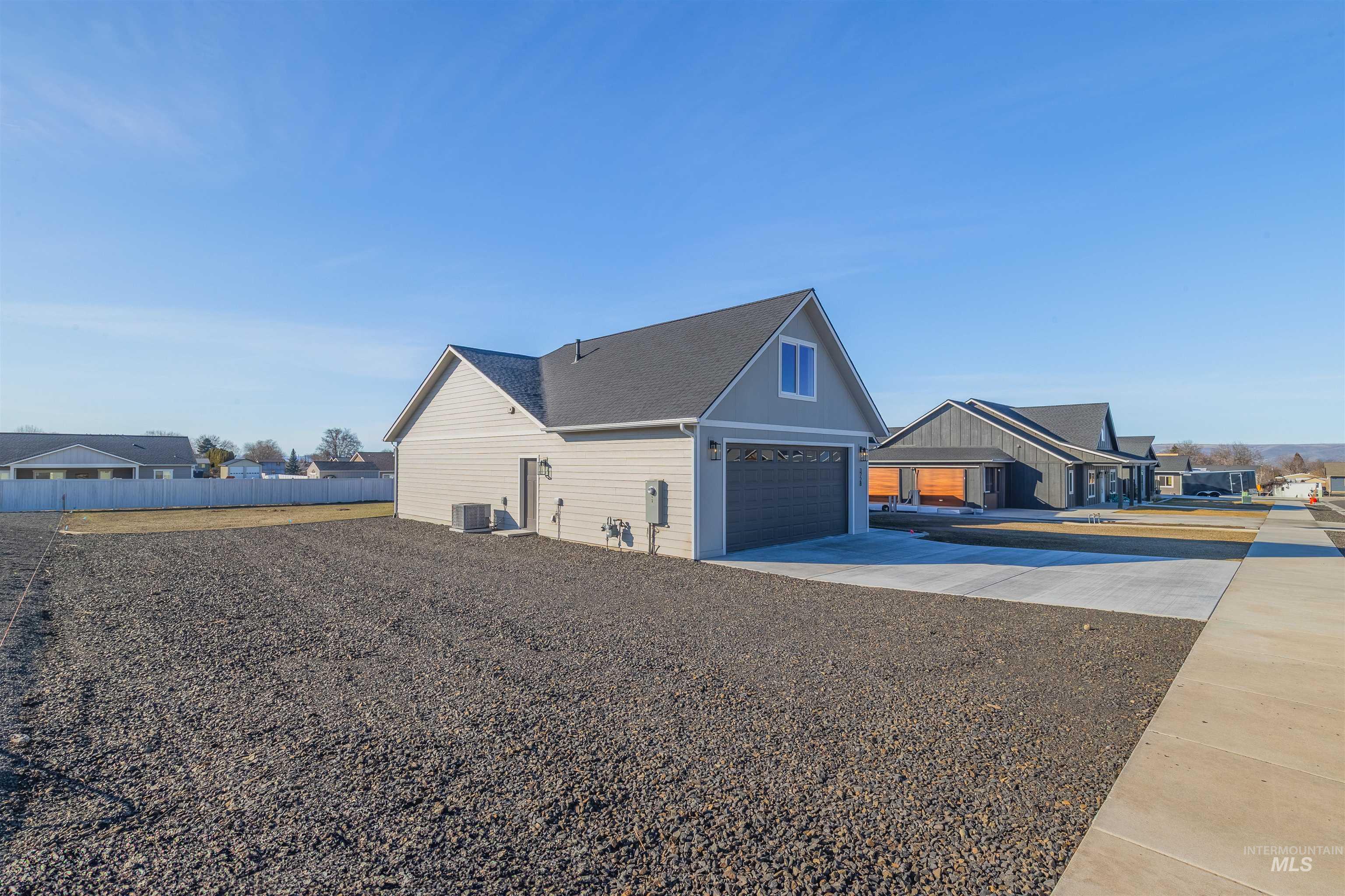 3728 Skyview Drive