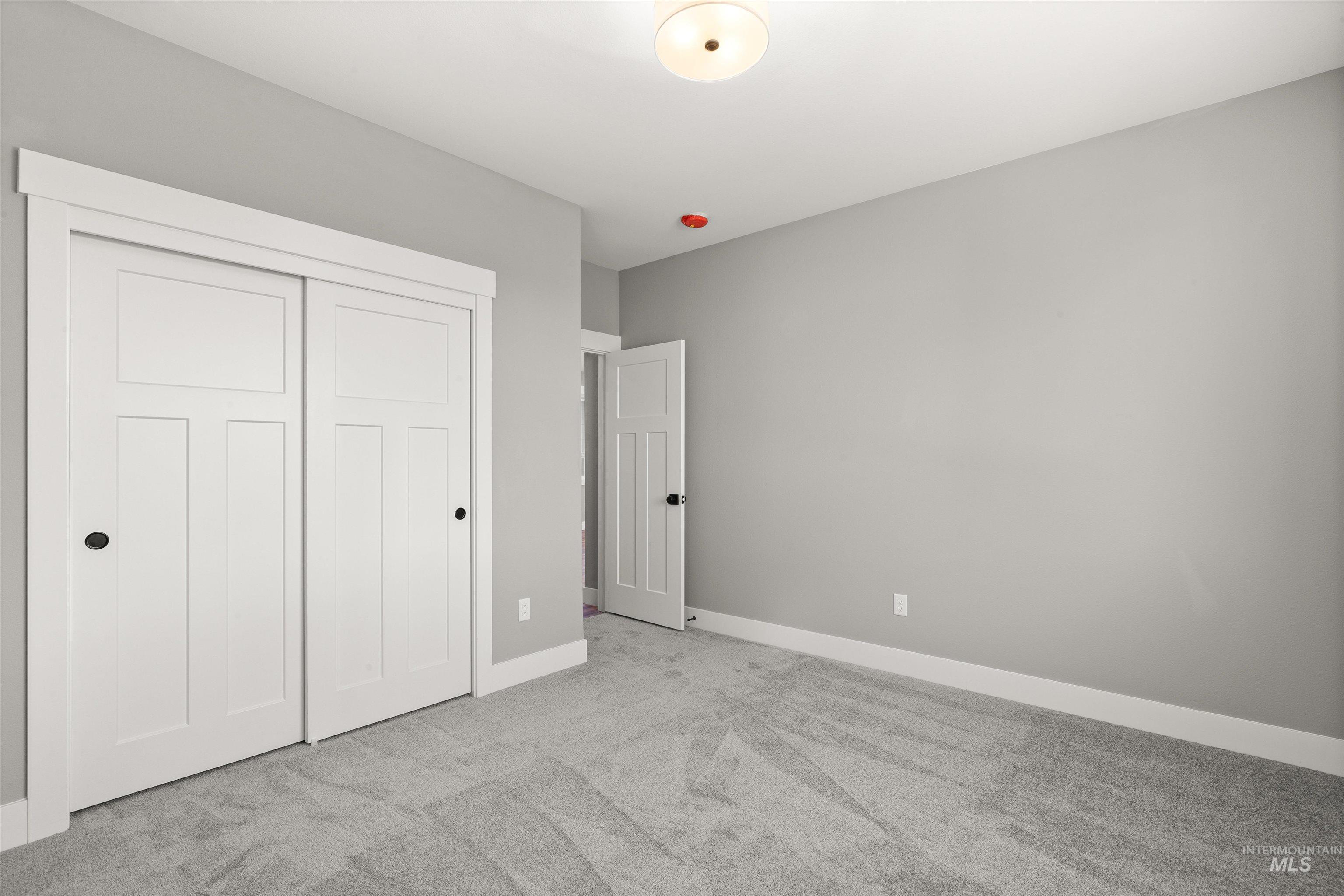 3728 Skyview Drive