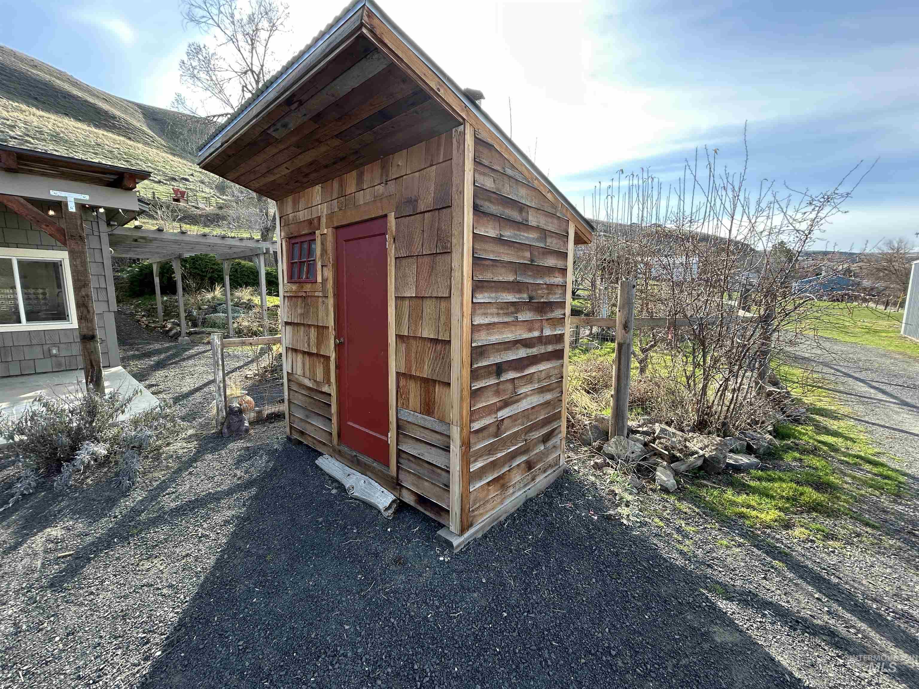 408 Harding St.