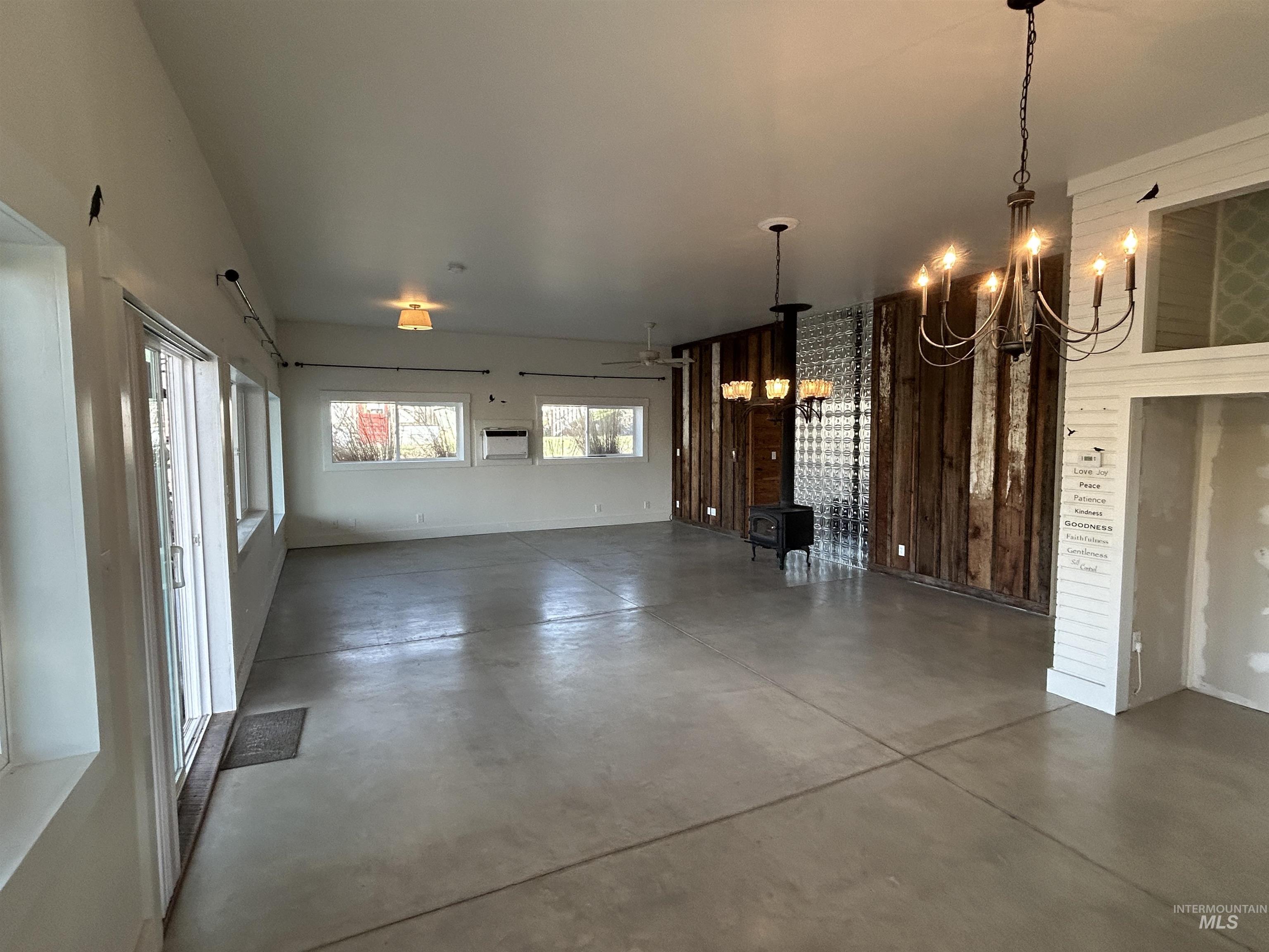 408 Harding St.