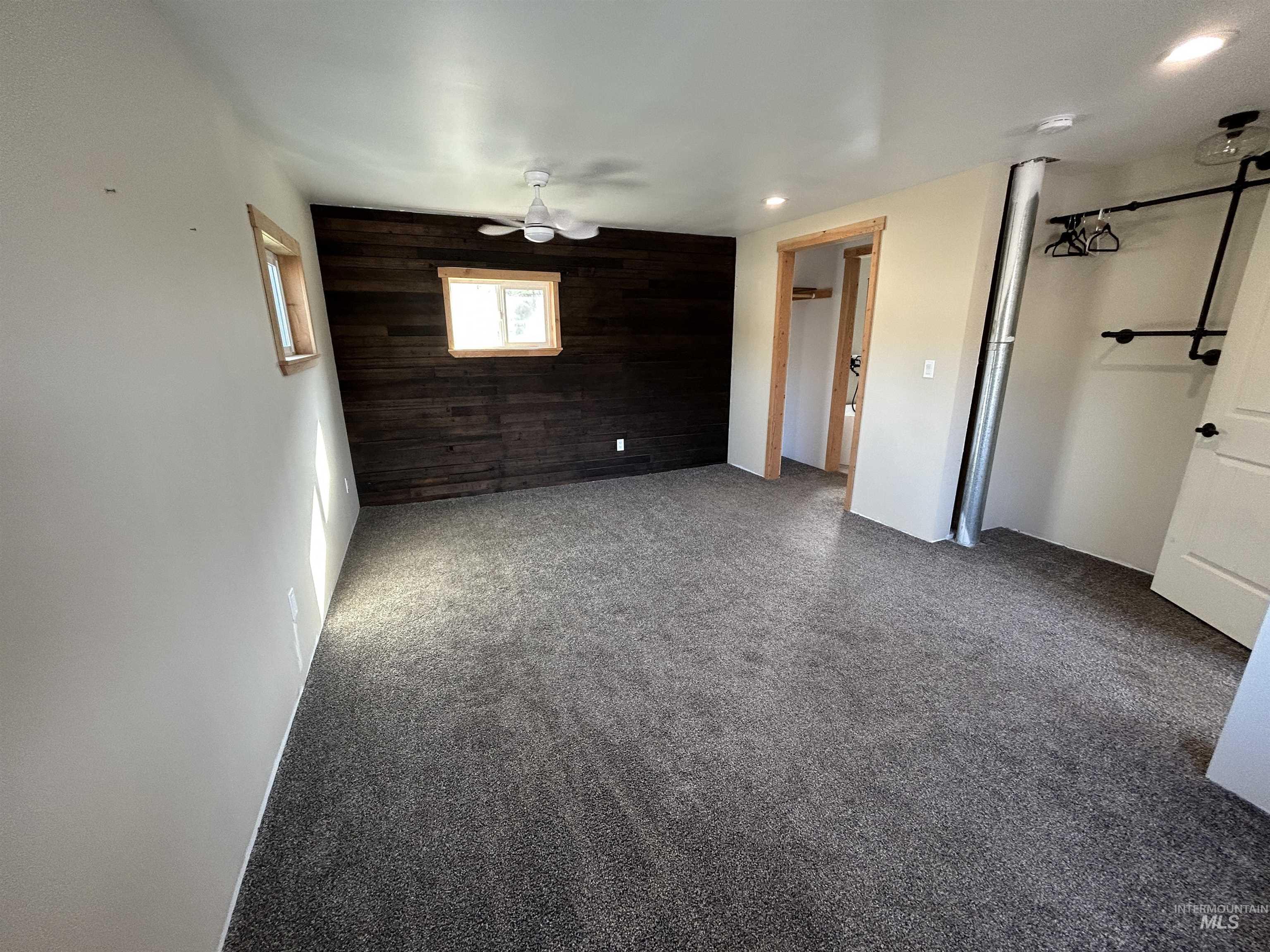 408 Harding St.