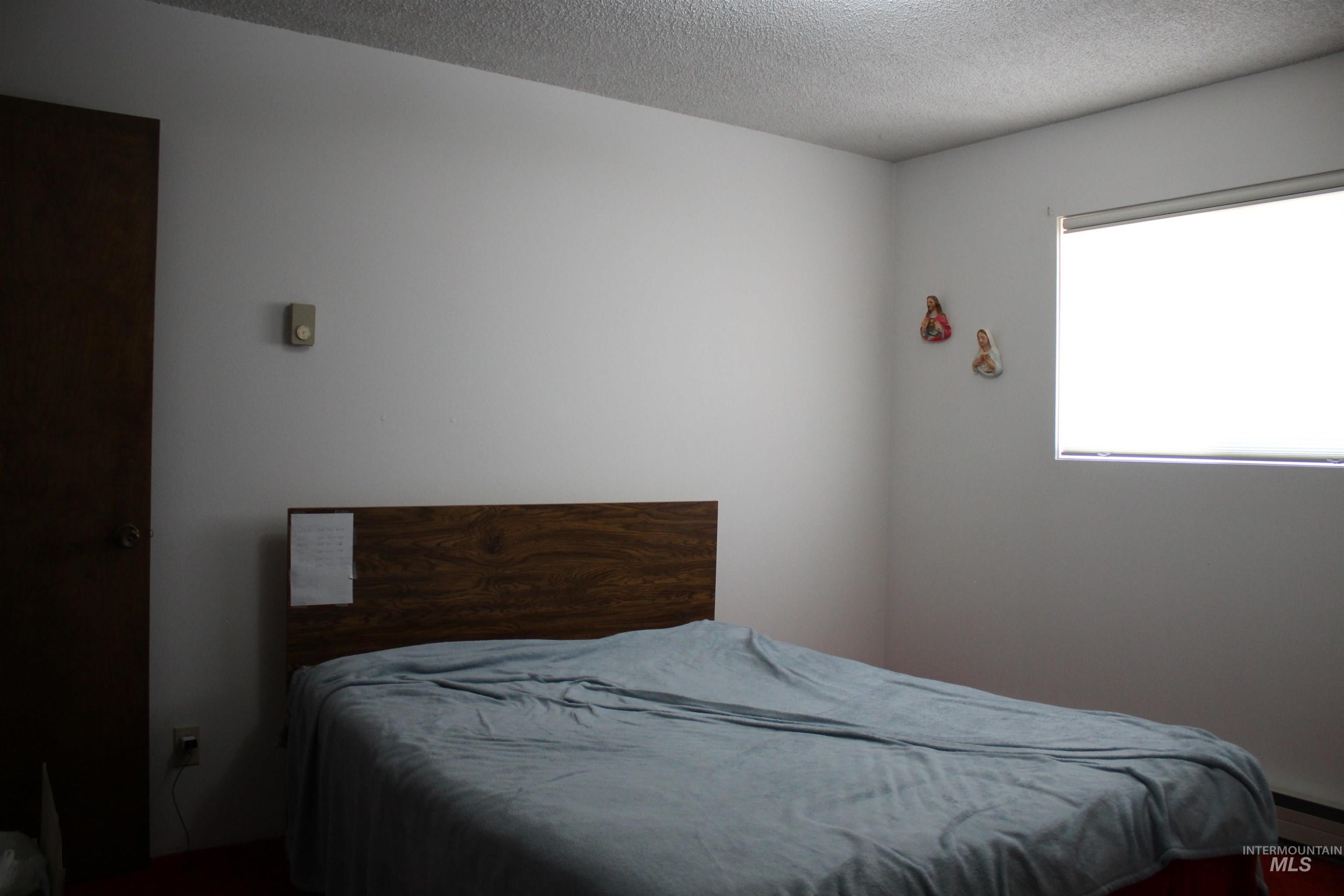 1034 Greencreek Road