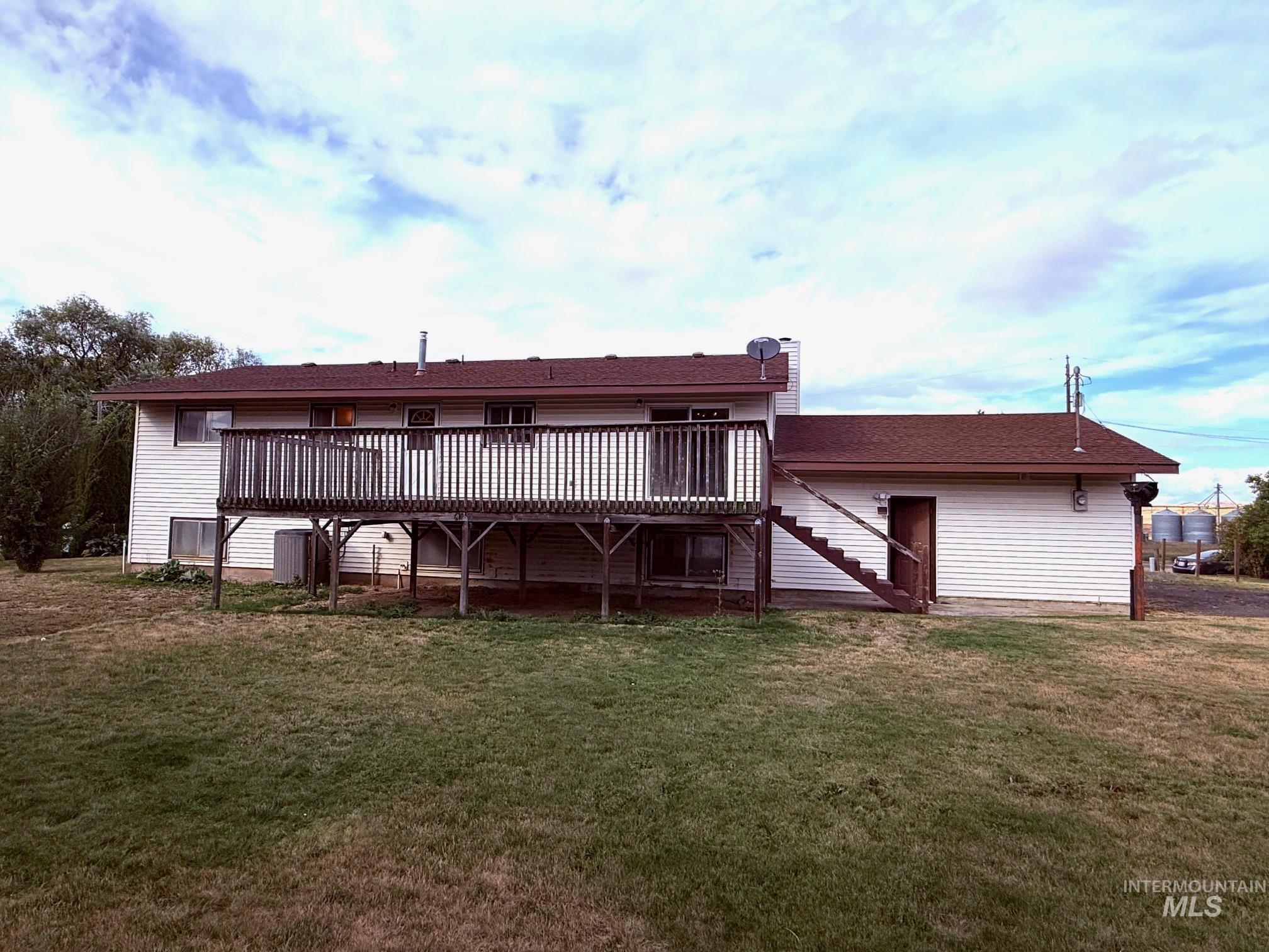 1004 Mckinley St