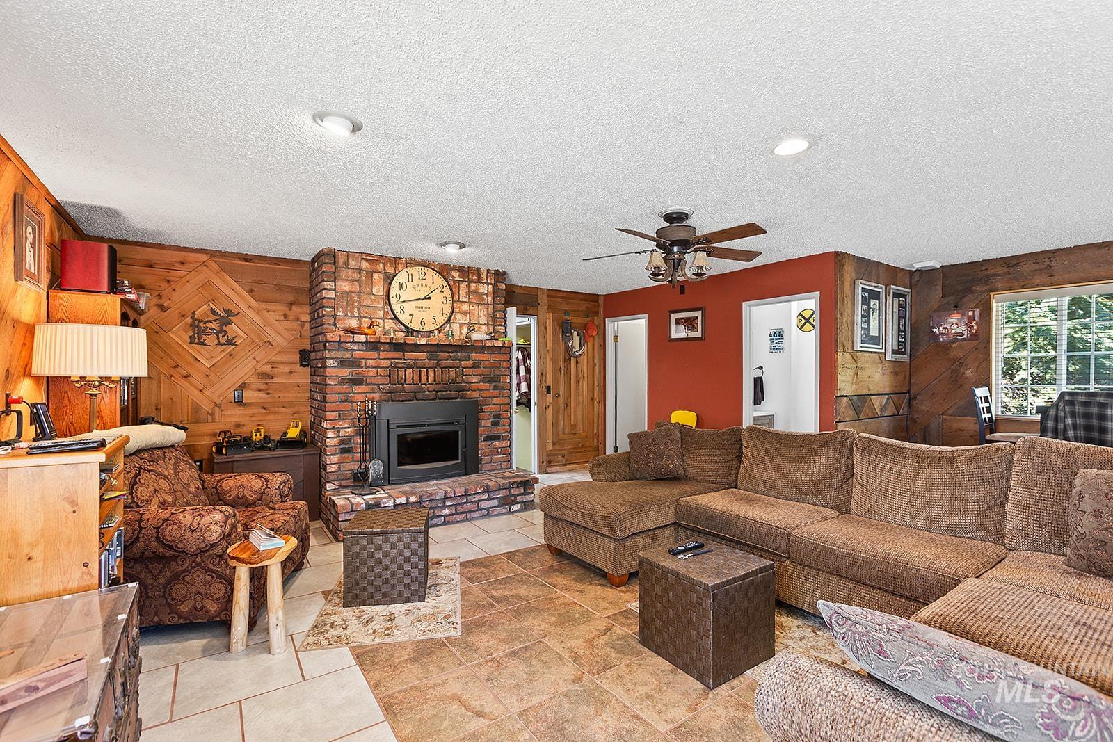25314 Soldiers Meadow Road