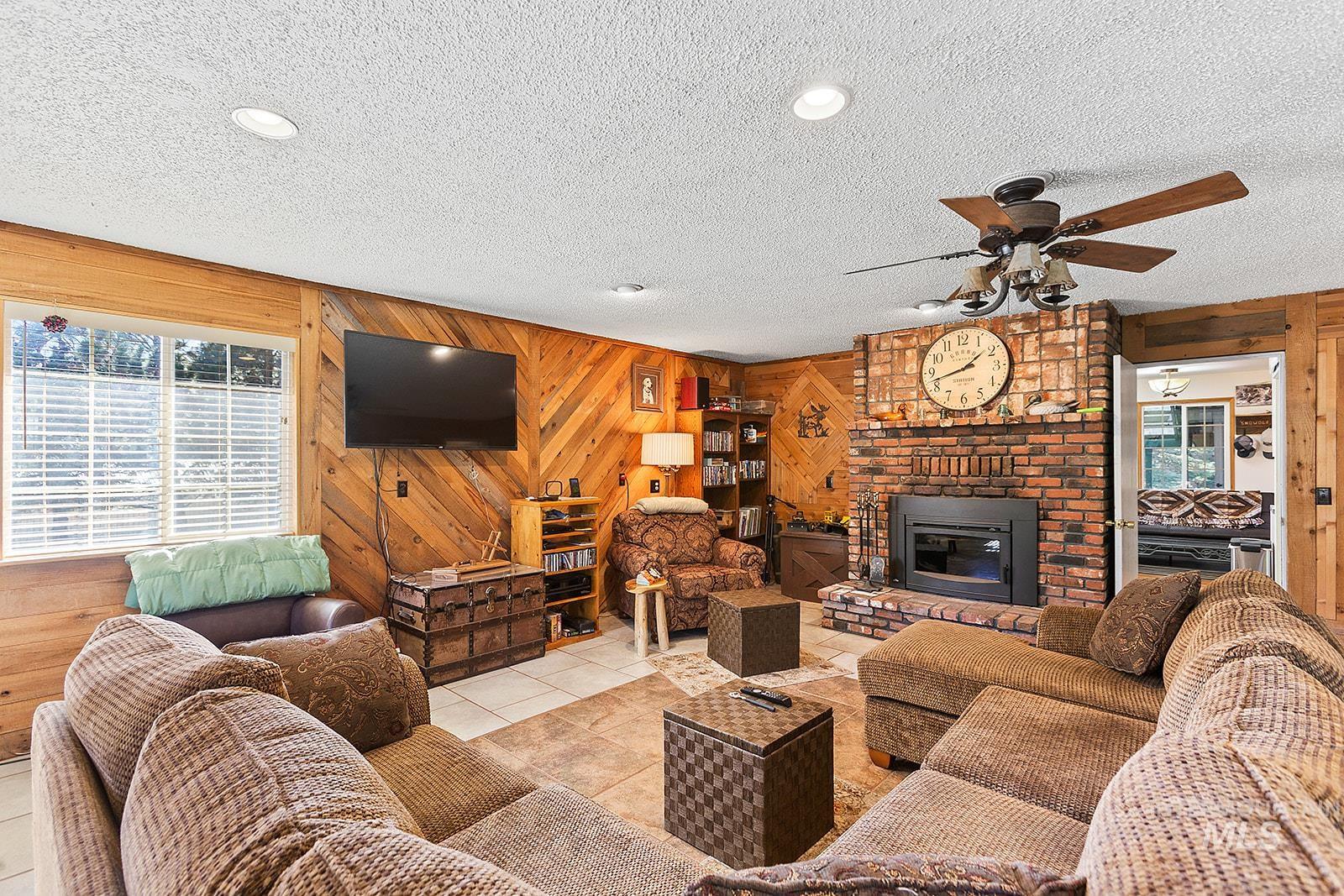 25314 Soldiers Meadow Road