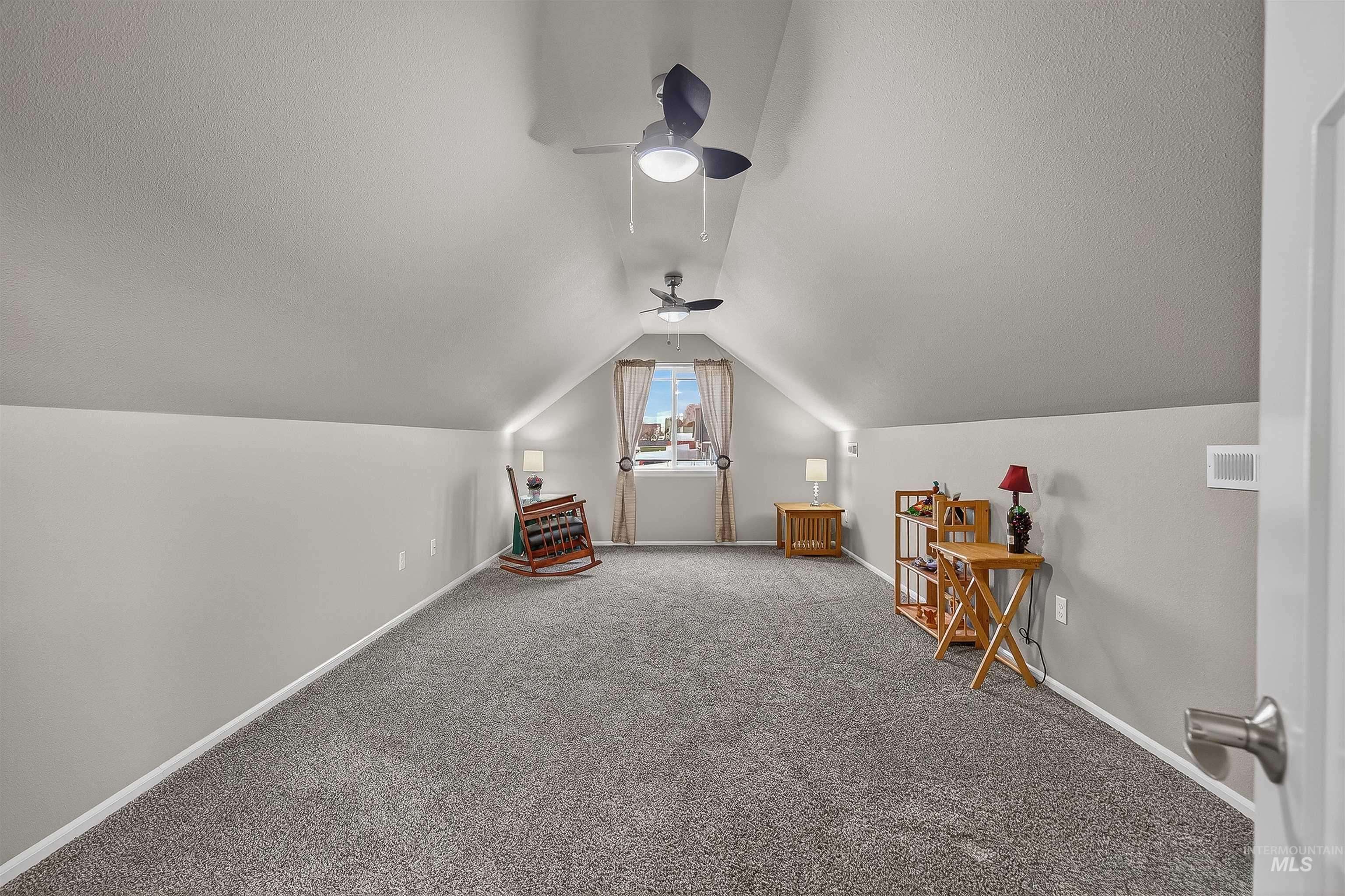 3250 Expedition Way