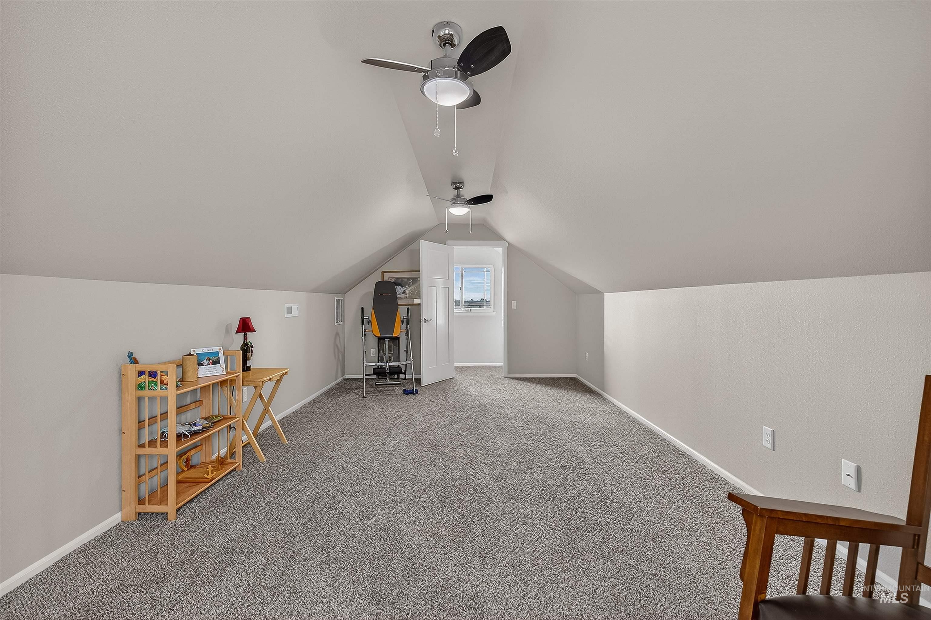 3250 Expedition Way